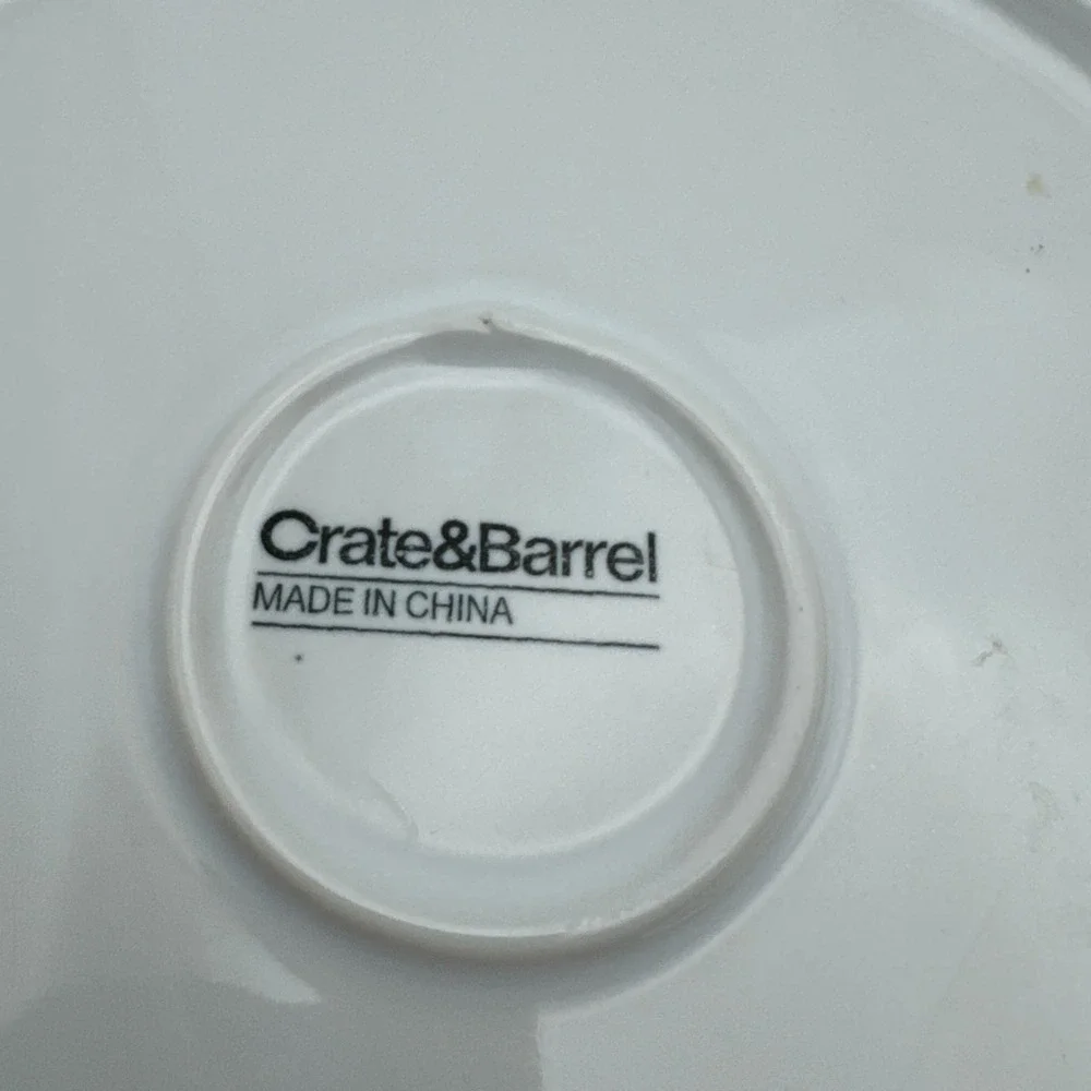 Crate And Barrel Brie Cheese Baking Dish Baker White Stoneware Ventilated Lid